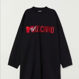 Sweater dress moschino H&M collection with tags